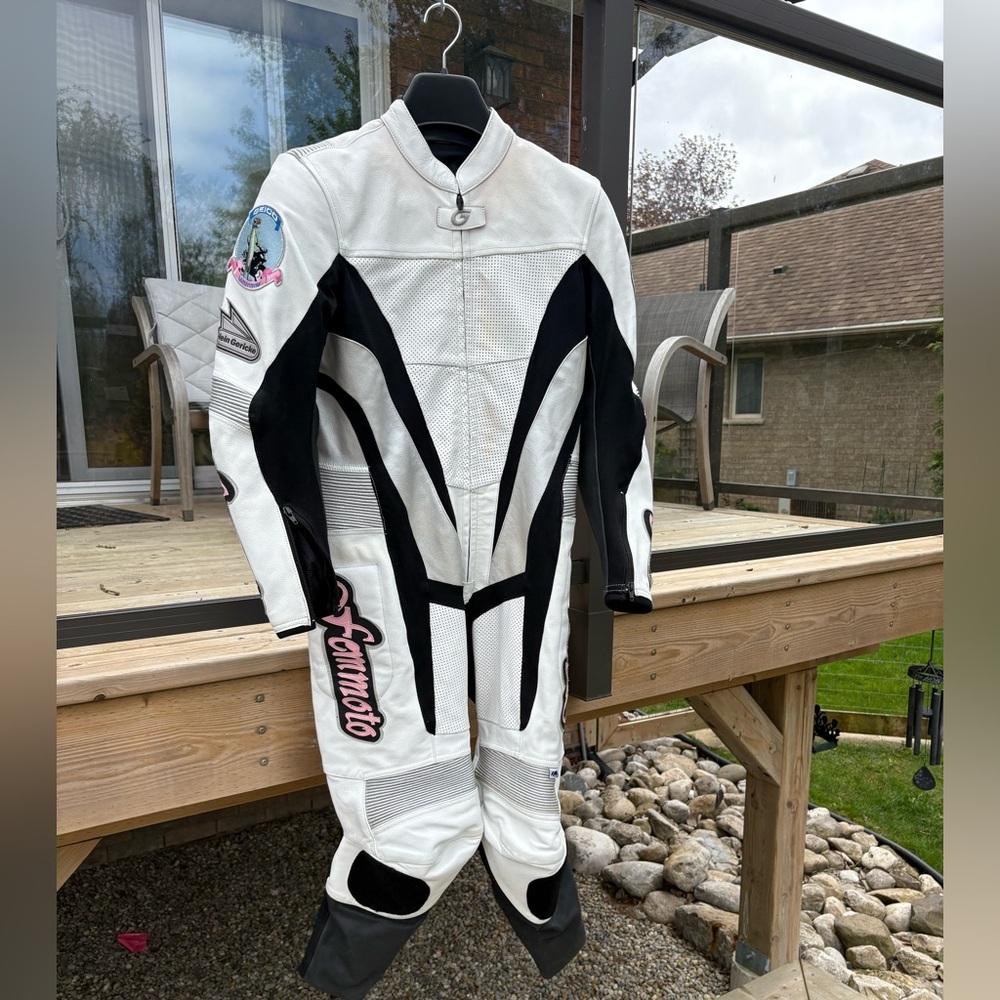 Hein Gericke Ladies One Piece Motorcycle Leather Suit Size 6 - Picture 2 of 15